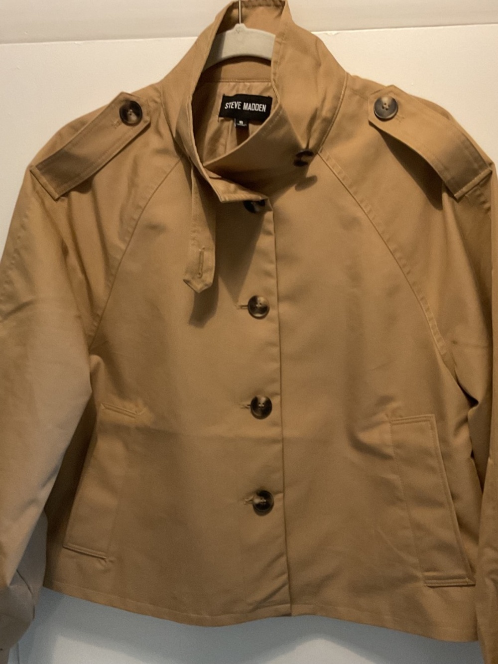 Steve Madden Cropped Trench Coat, Size Small, Light Khaki Brown Color - Picture 3 of 4